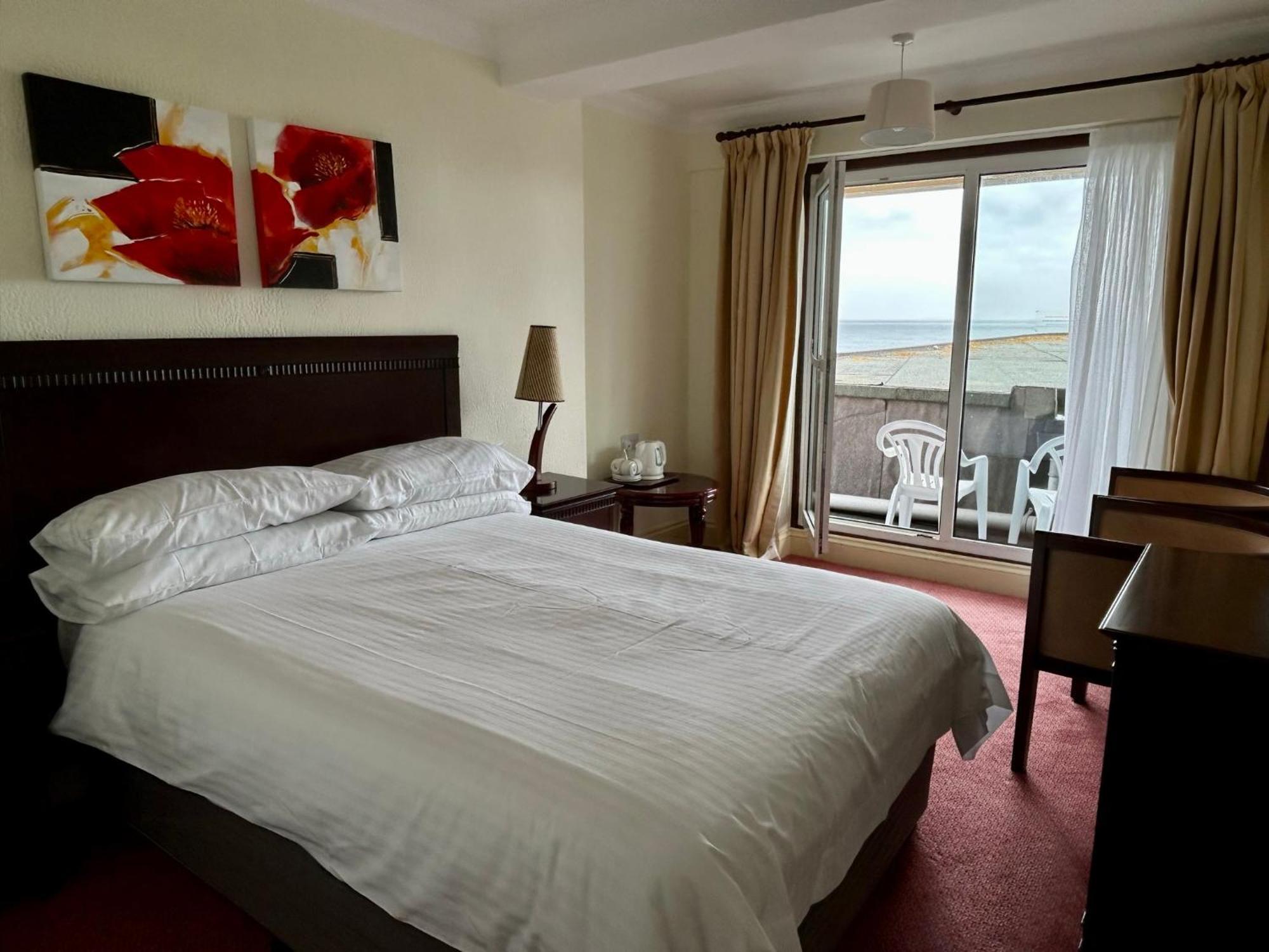 Regent Court - Seafront, Sandown - Free Car Ferry For Bookings Of 3 Or More Nights, Subject To Availability Oda fotoğraf
